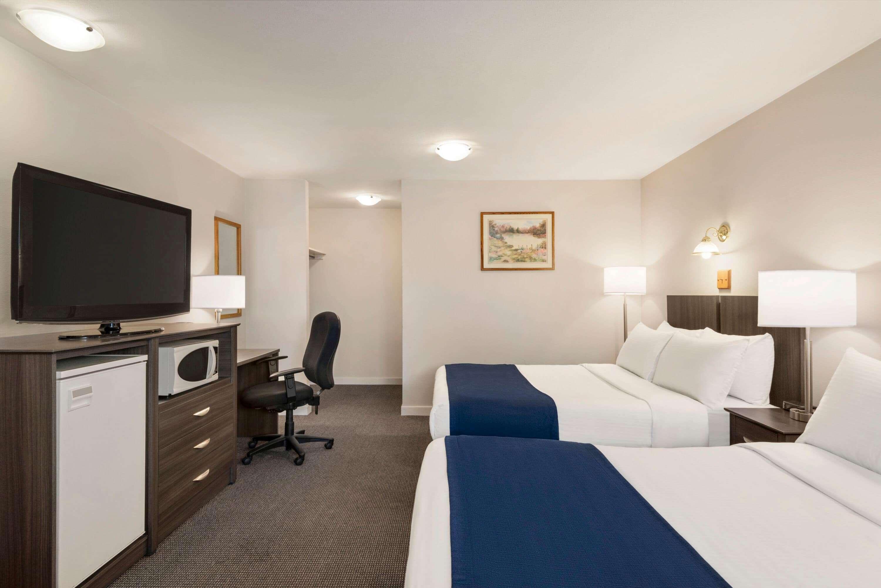 Travelodge By Wyndham Mcbride מראה חיצוני תמונה