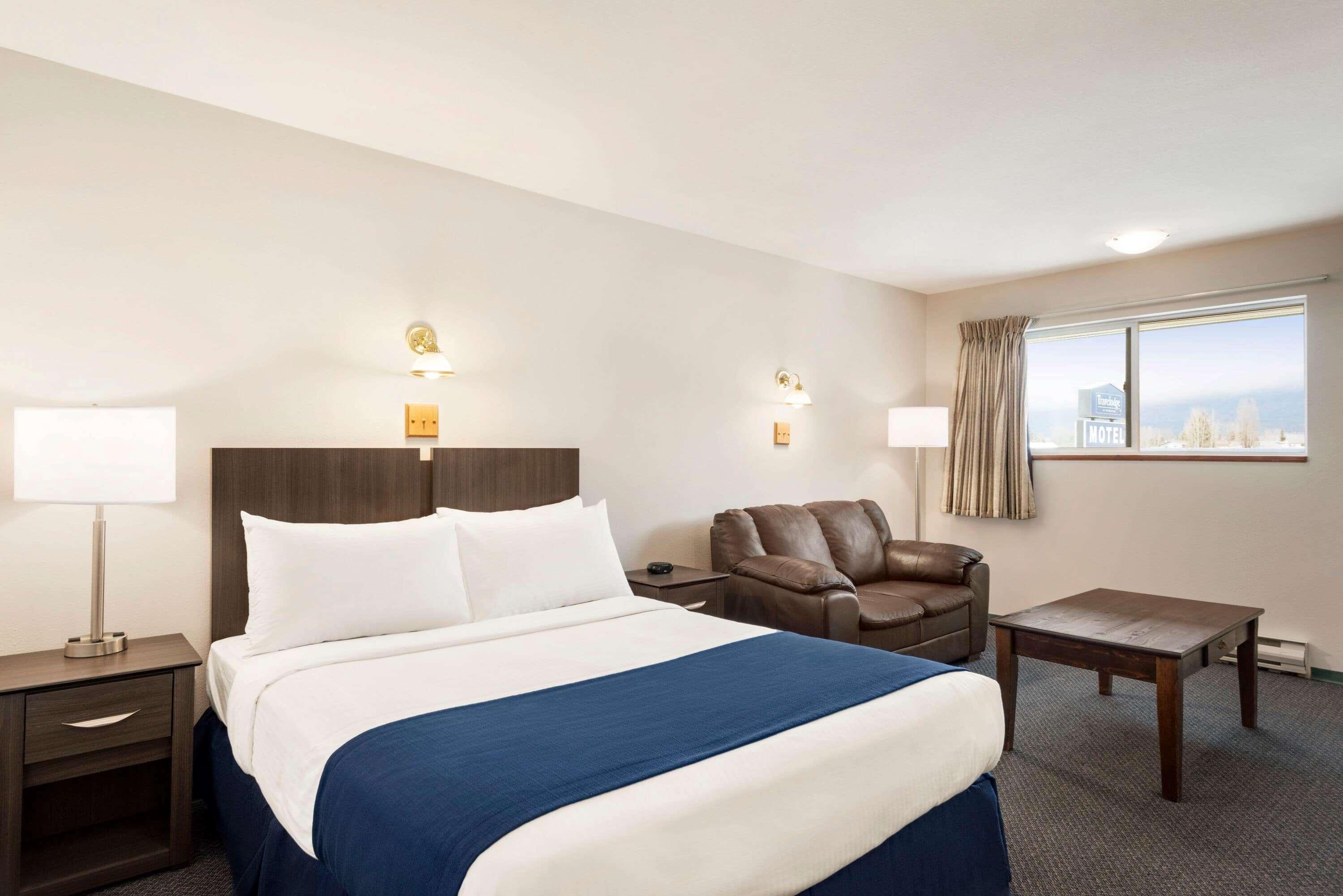 Travelodge By Wyndham Mcbride מראה חיצוני תמונה